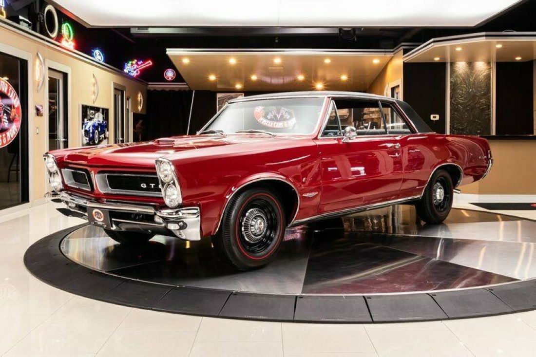 Frame Off Restored! Correct 389ci V8 w/ Tri-Power, Muncie 4-Speed, Posi, PS, PB 1965 Pontiac GTO