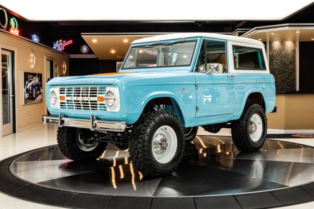 Frame Off Restored! Ford 302ci V8 w/ EFI, Toploader 3-Speed Manual, PS, PB, A/C 1968 Ford Bronco 4X4