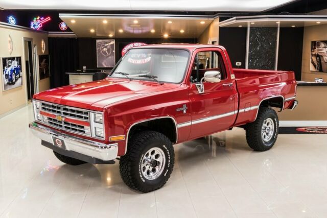 1987 Chevrolet Silverado 1500 4x4 Pickup - photo 5
