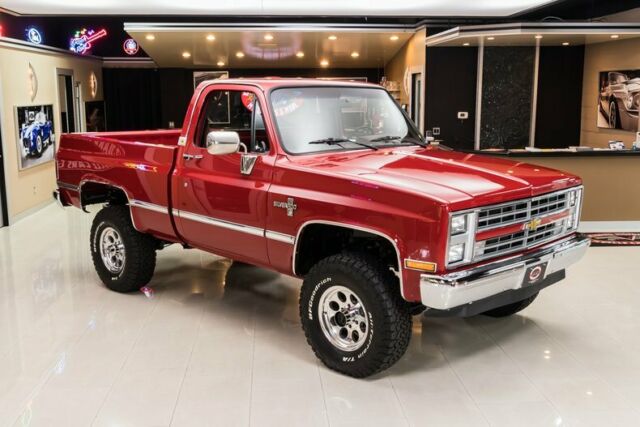 1987 Chevrolet Silverado 1500 4x4 Pickup - photo 9