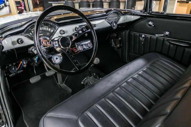 1956 Chevrolet Bel Air/150/210 - photo 2