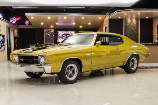 Frame Off Restored! GM 427ci V8, TH400 Automatic, PS, PB, Disc, Original Color! 1971 Chevrolet Chevelle