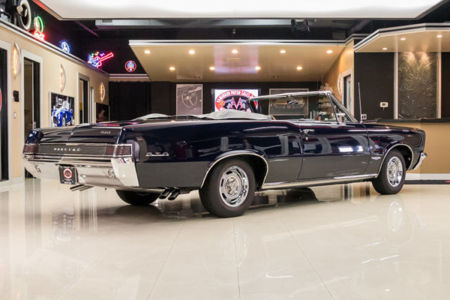 1965 Pontiac GTO Convertible - photo 13