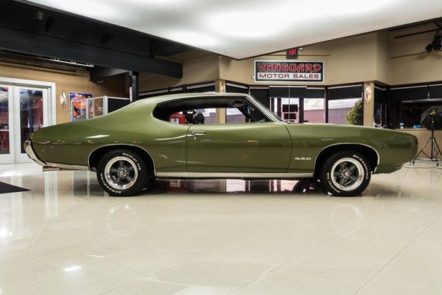 1969 Pontiac GTO - photo 10