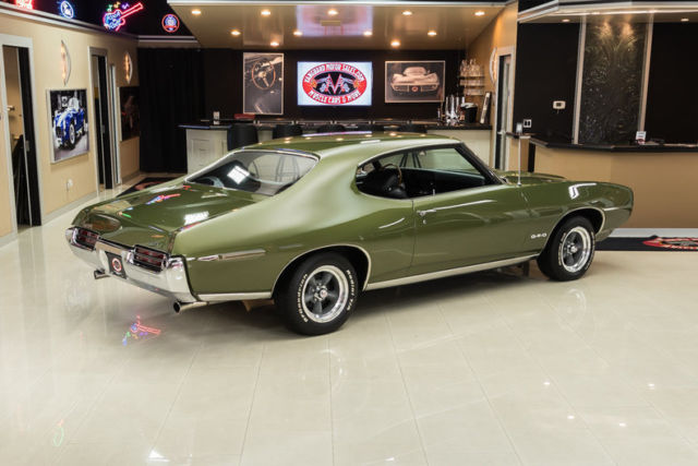 1969 Pontiac GTO - photo 12
