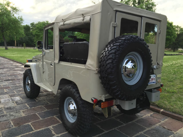 1978 Toyota Land Cruiser FJ40 - photo 3