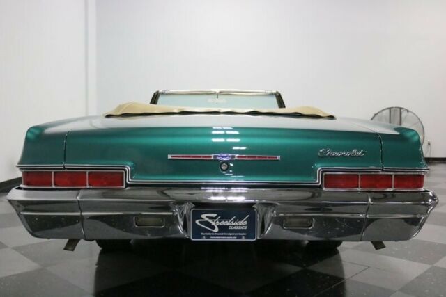 1966 Chevrolet Impala Convertible - photo 12