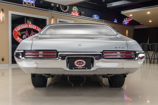 1969 Pontiac GTO - photo 13