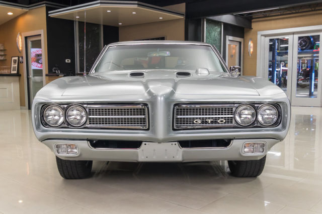 1969 Pontiac GTO - photo 6