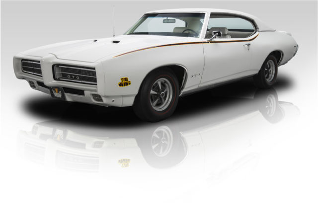 Frame Off Restored Numbers Matching Triple White GTO 400 V8 TH400 PS PB A/C 1969 Pontiac GTO