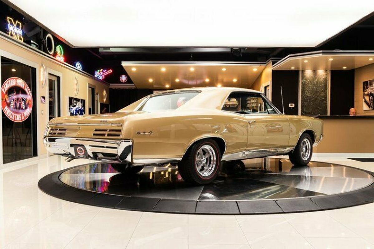 1967 Pontiac GTO - photo 12