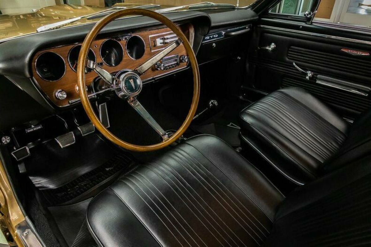 1967 Pontiac GTO - photo 2