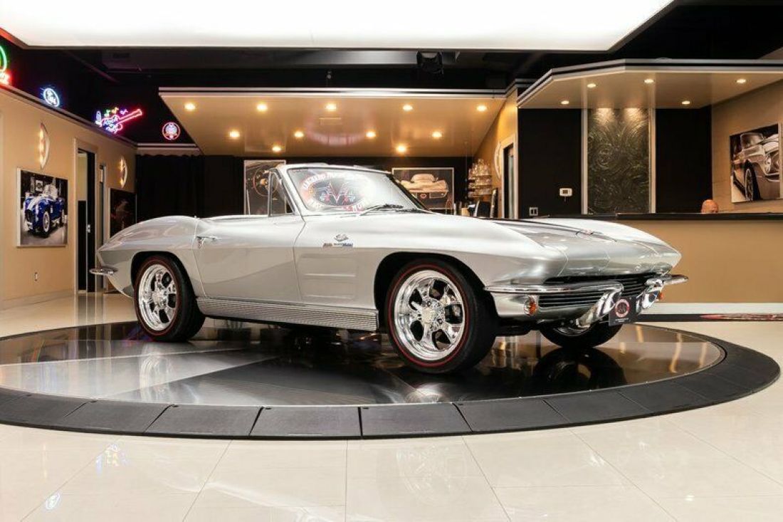 1963 Chevrolet Corvette Convertible Restomod - photo 12