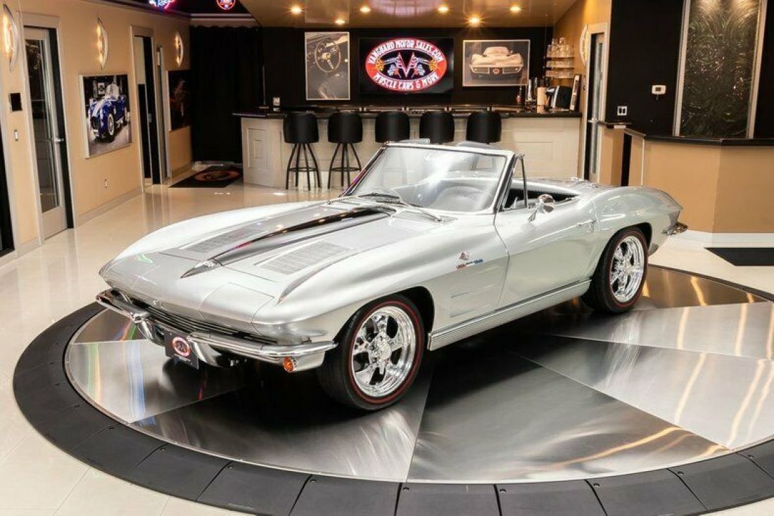 1963 Chevrolet Corvette Convertible Restomod - photo 5