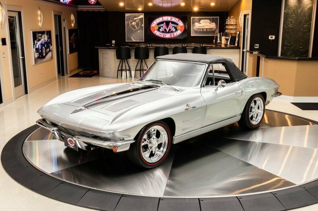 1963 Chevrolet Corvette Convertible Restomod - photo 9