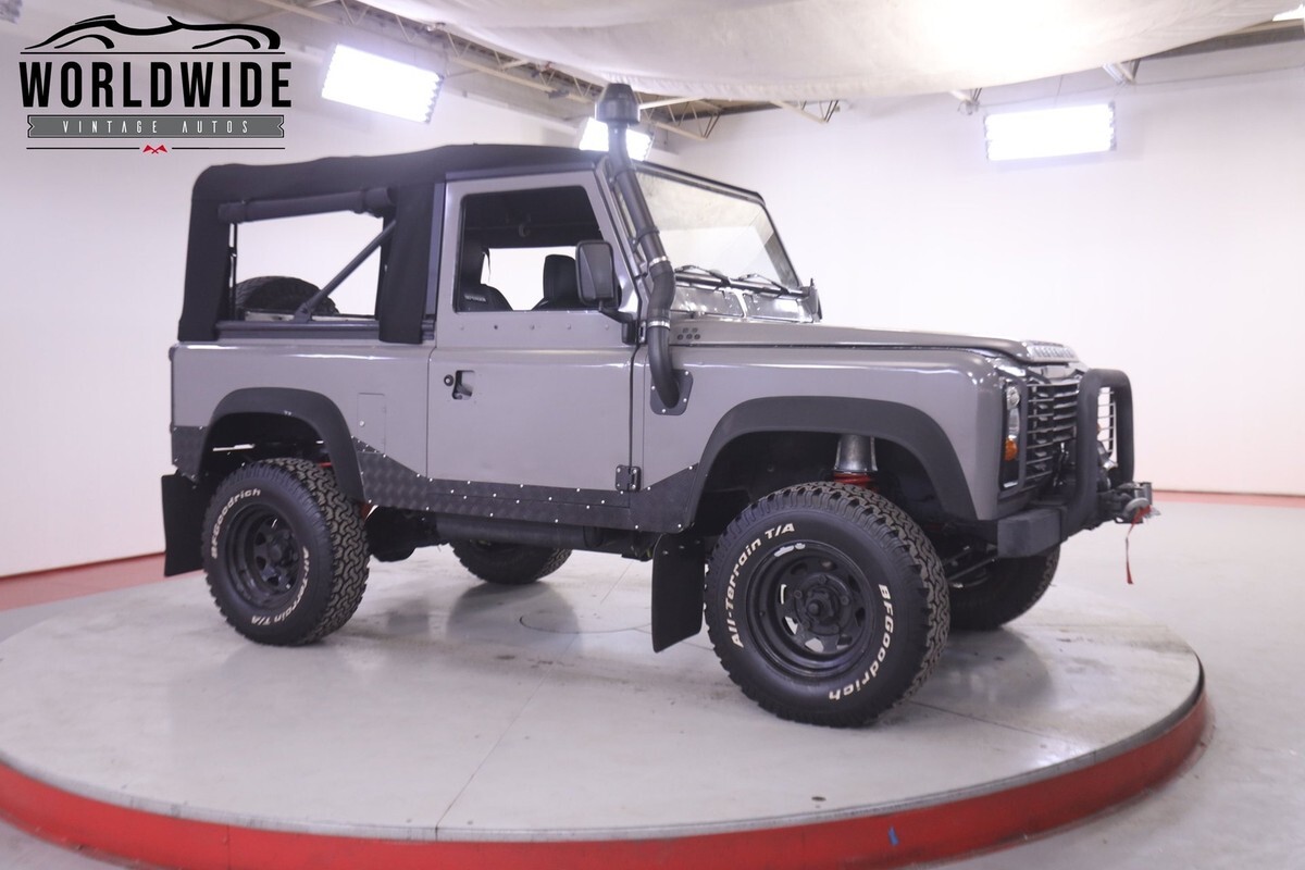 1984 Land Rover Defender 90 - photo 2