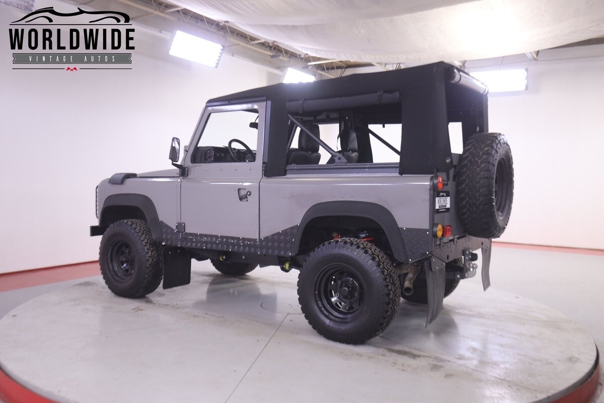 1984 Land Rover Defender 90 - photo 5