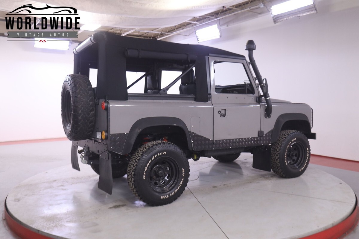 1984 Land Rover Defender 90 - photo 6