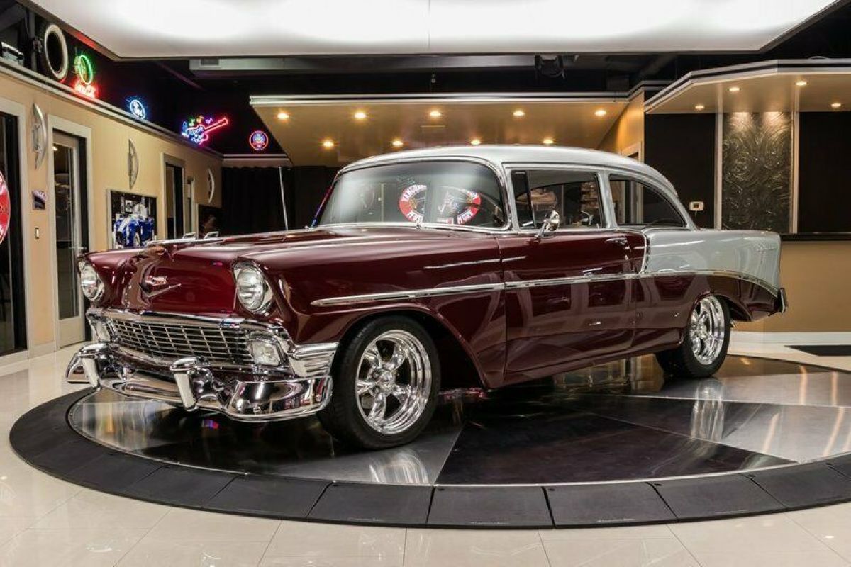 Frame Off, Rotisserie Build! GM 350ci / 375hp V8, 700R4 Automatic, PS, PB, A/C 1956 Chevrolet Bel Air/150/210 Restomod