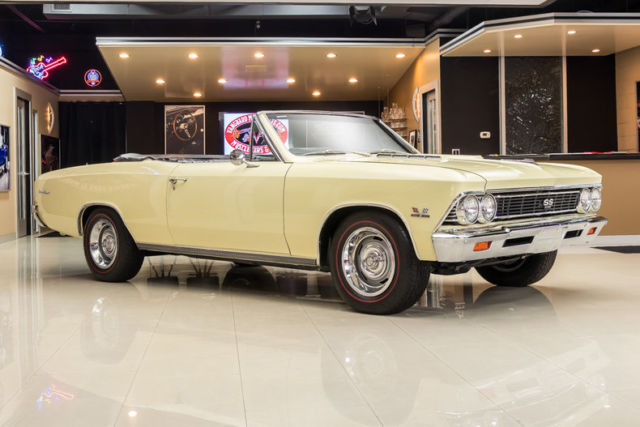 1966 Chevrolet Chevelle SS Convertible - photo 10
