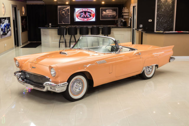 1957 Ford Thunderbird Convertible - photo 5