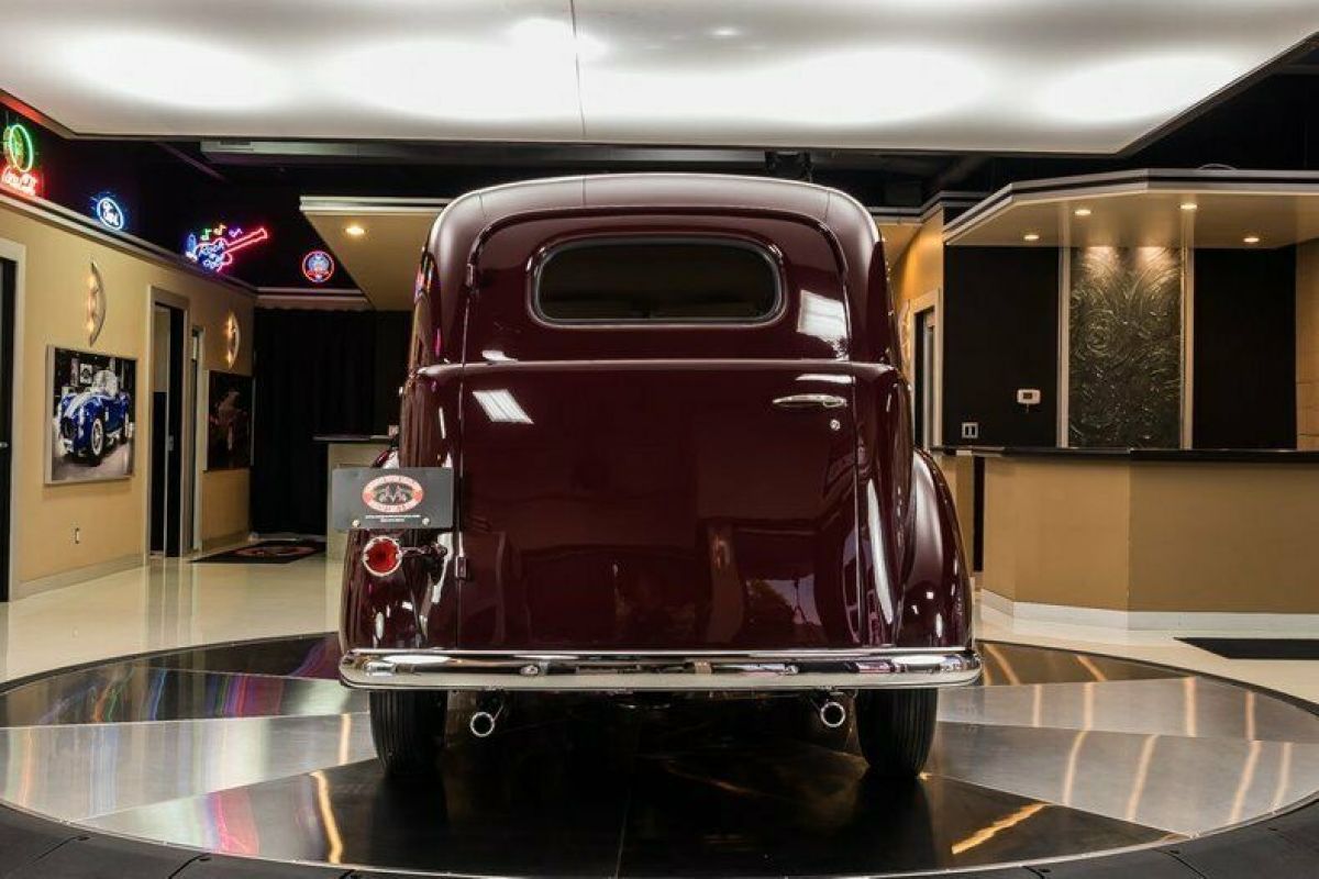 1941 Ford Sedan Delivery - photo 13