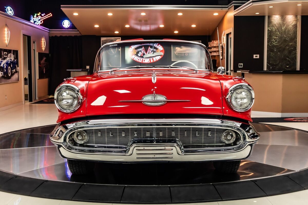 1957 Oldsmobile Super 88 Convertible - photo 9