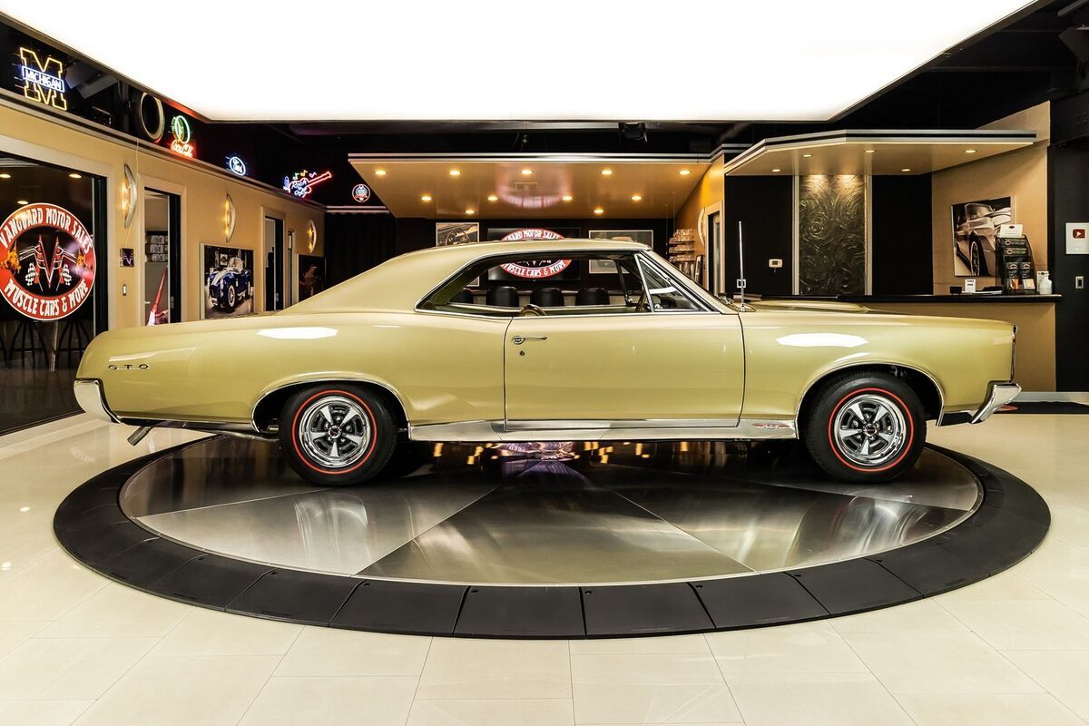1967 Pontiac GTO - photo 12