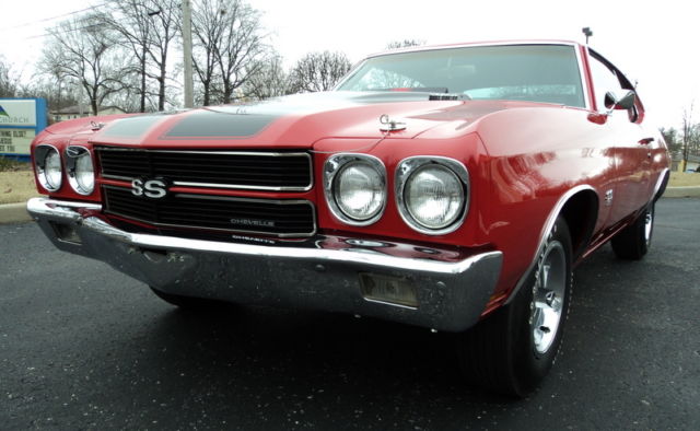 FRAME OFF ROTISSERIE RESTORED NUMBERS MATCHING ENGINE TRANSMISSION 4.10 GEARS!! 1970 Chevrolet Chevelle LS6 REGISTRY