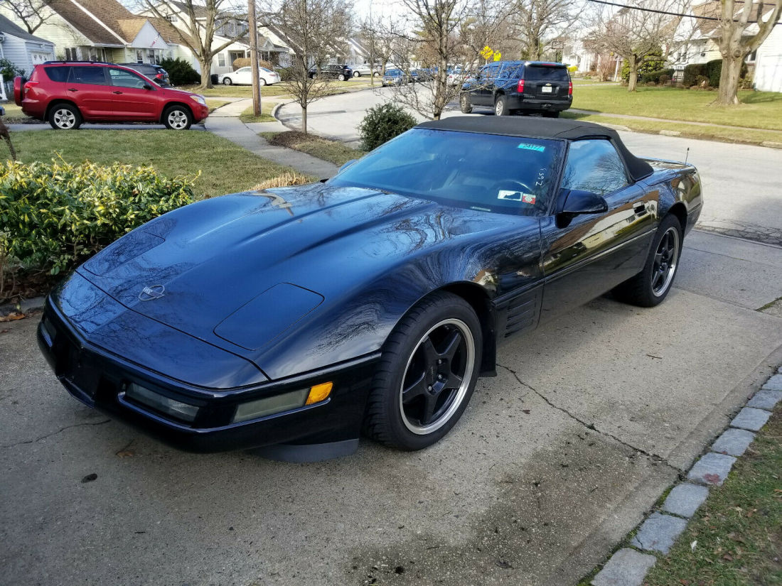 1991 Chevrolet Corvette Convertible - photo 2