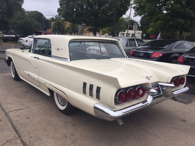 1960 Ford Thunderbird - photo 9