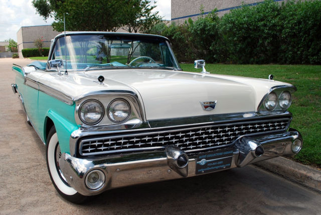 1959 Ford Galaxie Sunliner - photo 4