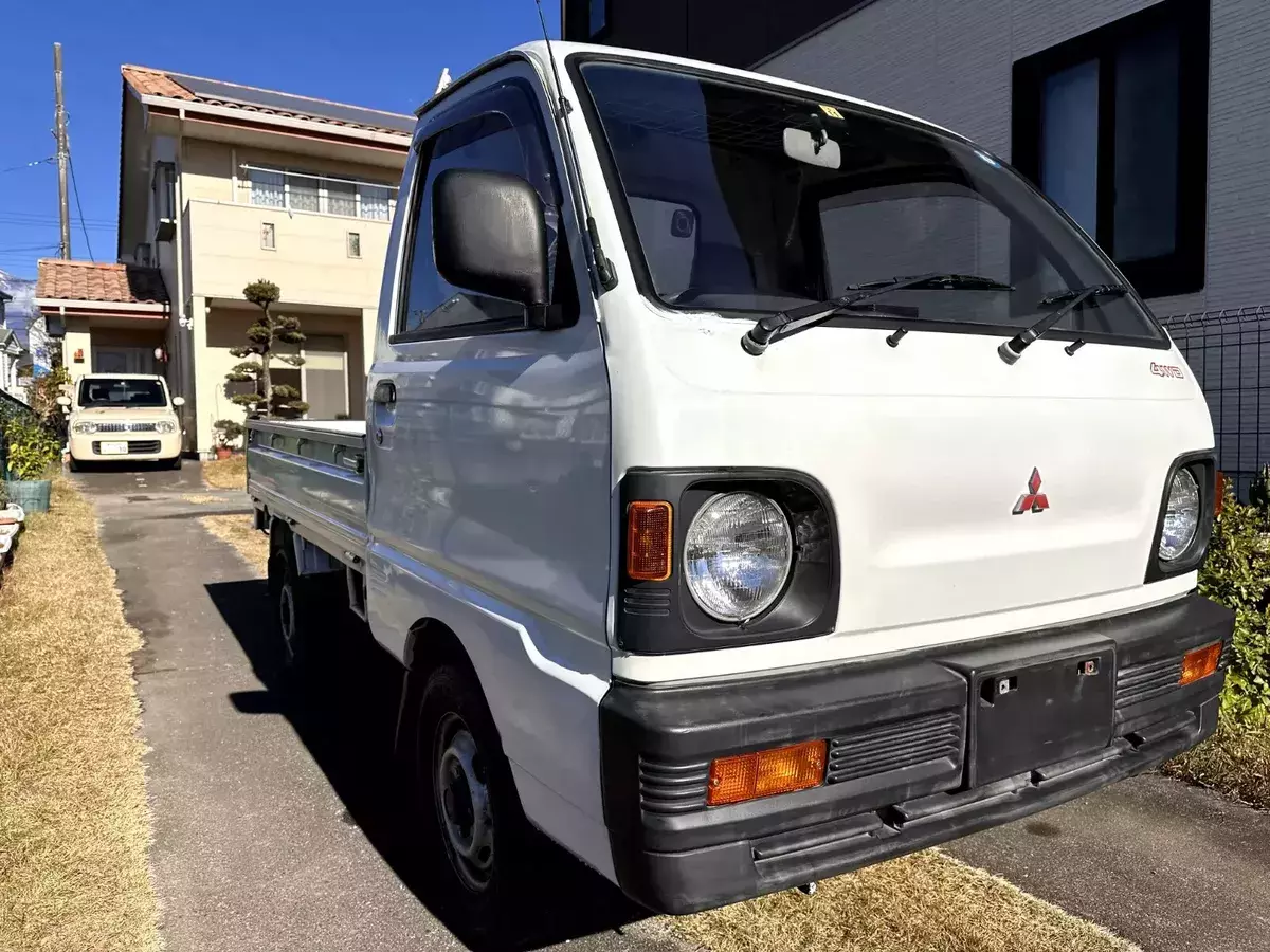 **Free Shipping to Any U.S. port** 1992 Mitsubishi Minicab