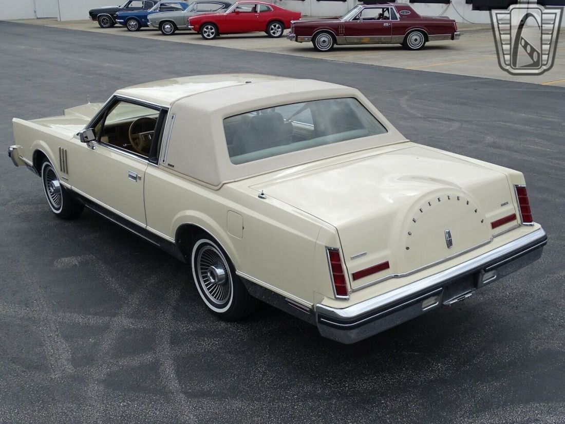 1983 Lincoln Continental Mark VI - photo 12