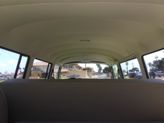 1969 Volkswagen Bus/Vanagon Deluxe - photo 12