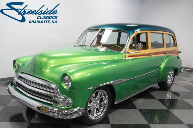 FRESH BUILD, 350 V8, 700R4 AUTO, A/C, PWR STEER/BRAKE, ULTRA CLEAN IN/OUT, WOW!! 1951 Chevrolet Custom Deluxe Tin Woody