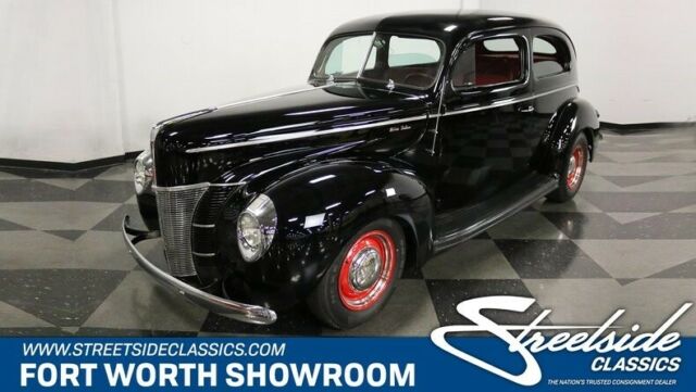 FRESH BUILD & GREAT CRUISER! 350 V8, TH350 AUTO, PS, FRONT DISCS, A/C, LEATHER 1940 Ford Deluxe Sedan