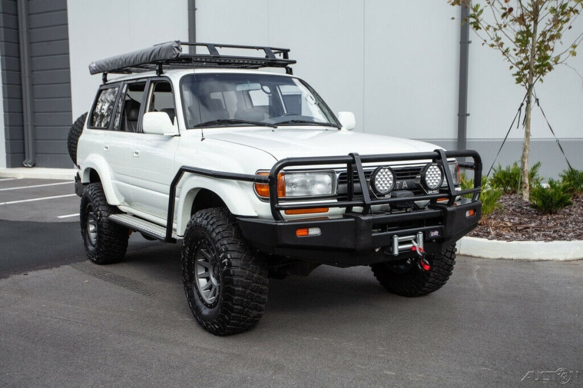 1994 Toyota Land Cruiser FRESH DOBINSONS EXPO OVERLAND BUILD TRIPLE LOCKED CLEAN - photo 2