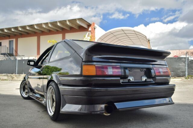 1987 Toyota Corolla AE 86 LEVIN - photo 4