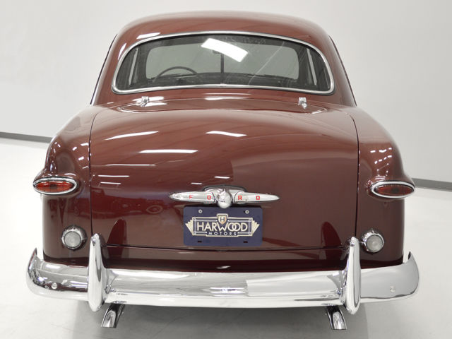 1949 Ford Custom Deluxe - photo 4