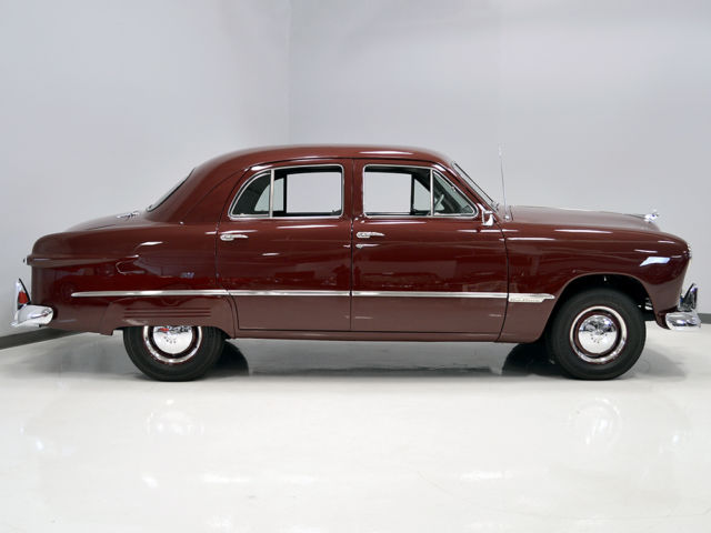 1949 Ford Custom Deluxe - photo 6