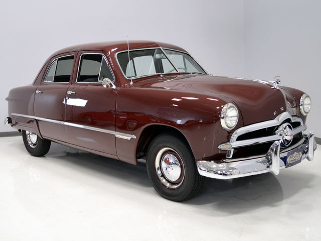 1949 Ford Custom Deluxe - photo 7