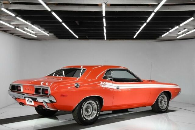 1972 Dodge Challenger -- - photo 3