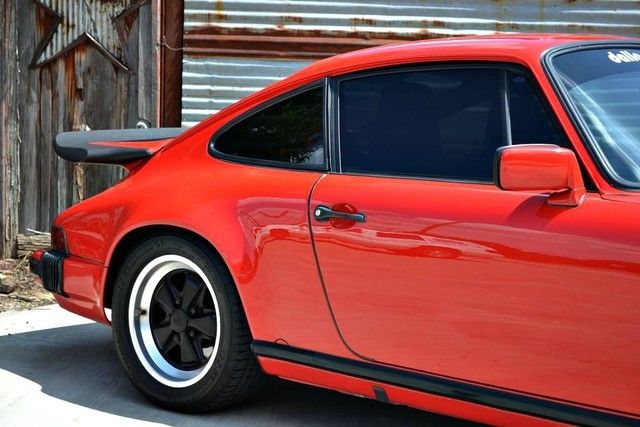 1986 Porsche 911 Carrera Coupe 2-Door - photo 9
