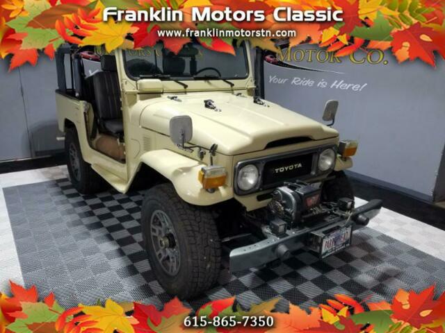 Freshly rebuilt 2F engine! 0 miles added since rebuild! NEW YEARS SPECIAL! 1983 Toyota Land Cruiser FJ40
