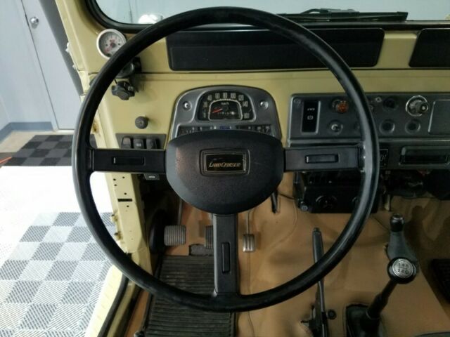 1983 Toyota Land Cruiser FJ40 - photo 13