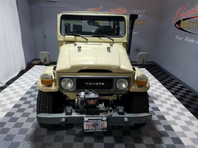 1983 Toyota Land Cruiser FJ40 - photo 3