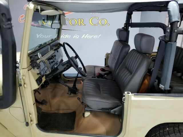 1983 Toyota Land Cruiser FJ40 - photo 9