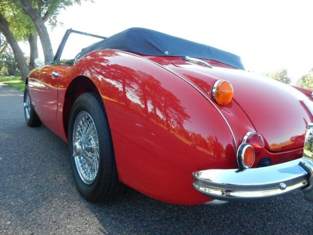 1967 Austin Healey 3000 BJ8 - photo 10