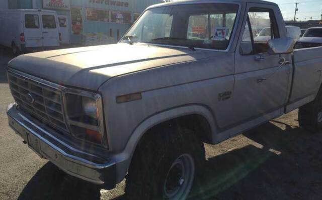 1983 Ford F-250 XL 2dr 4WD Standard Cab LB HD - photo 6